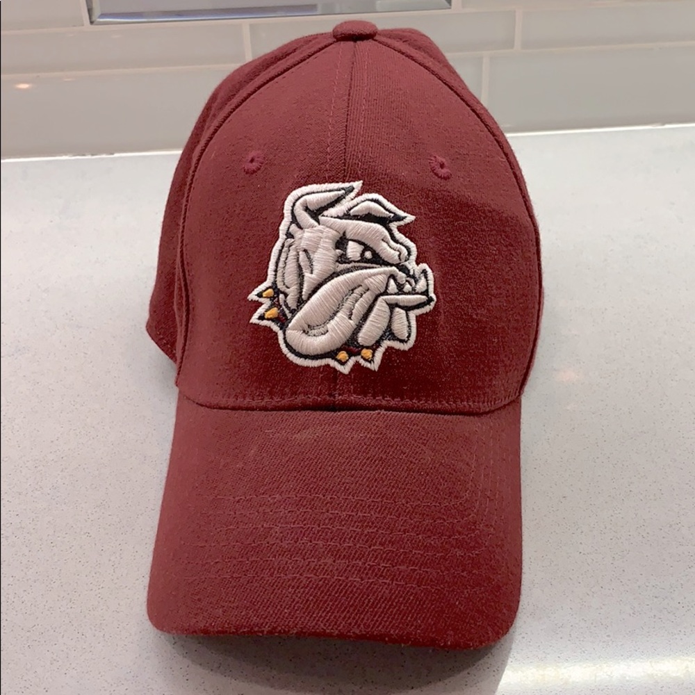 A vintage University Of Maryland Hat